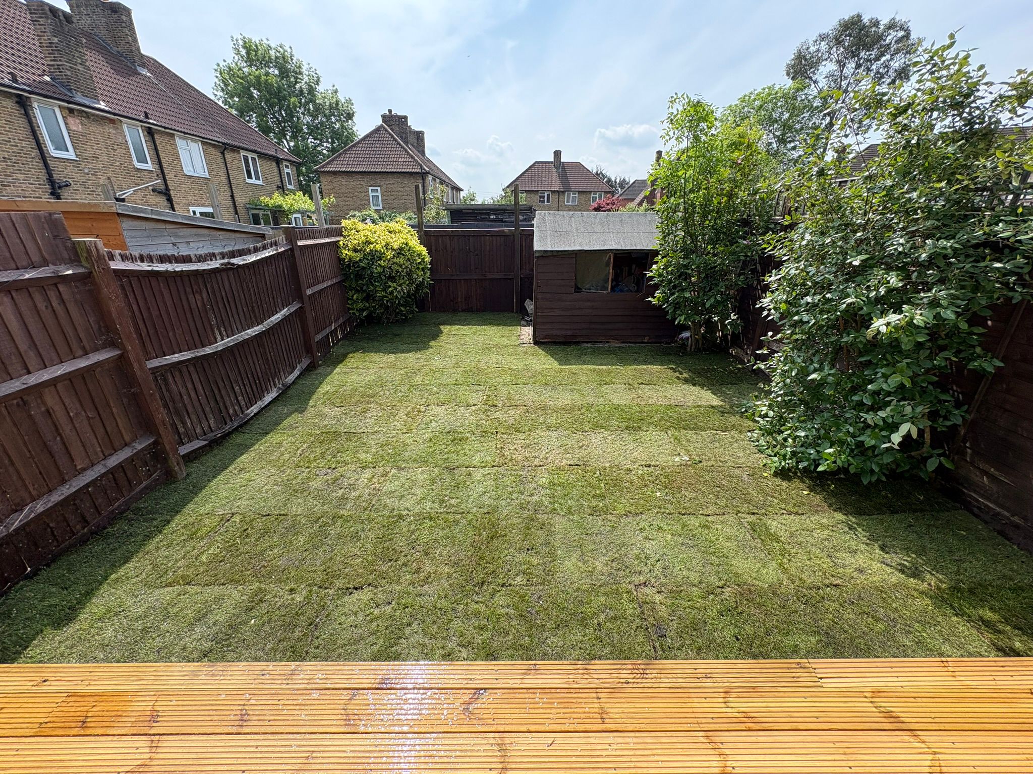 Decking & turfing
